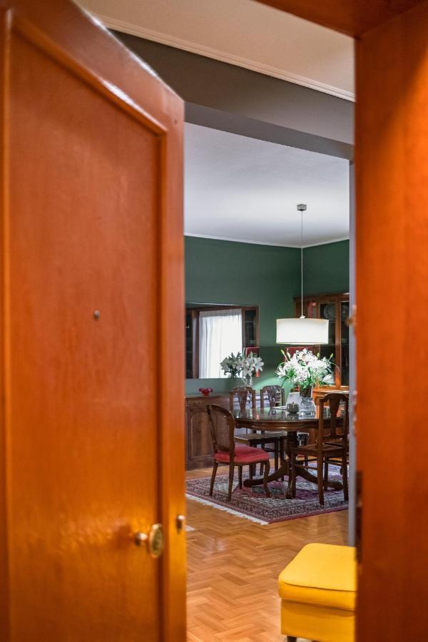 Nickie'S Vintage Home For 3 Атина Екстериор снимка